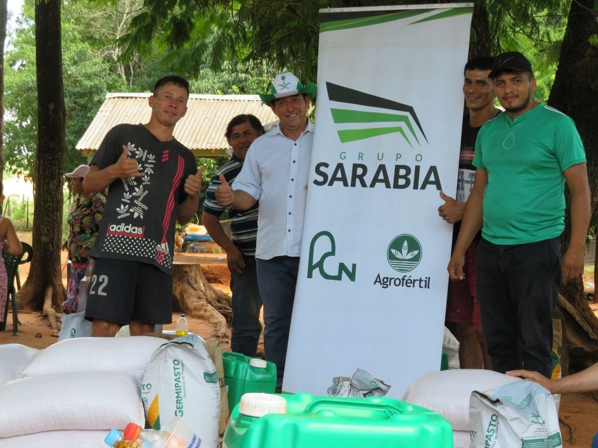 Productores reunidos durante una actividad de acompañamiento